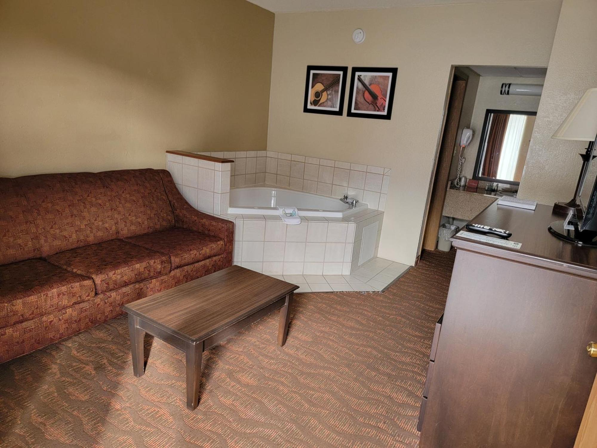 Quality Inn West Брэнсон Экстерьер фото